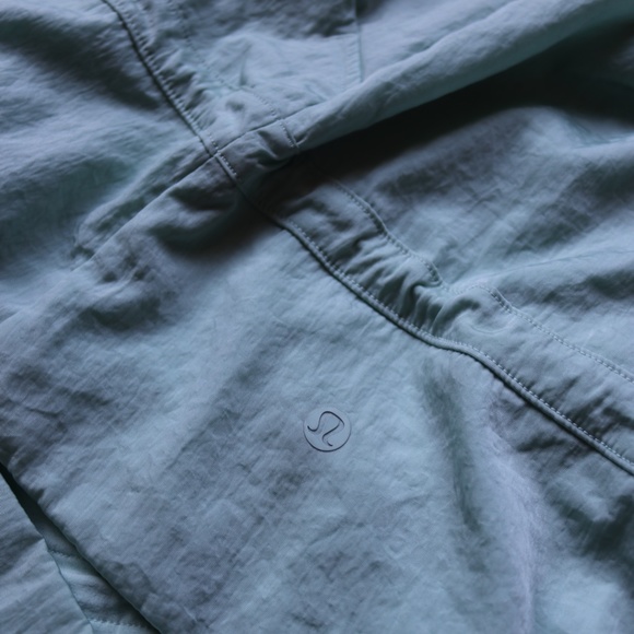 lululemon athletica Mint Green Jacket - Picture 5 of 14